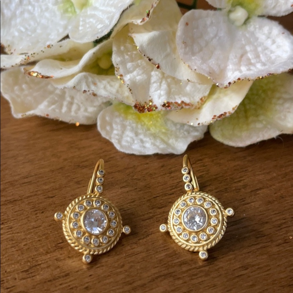 Goldtone round pierced earrings